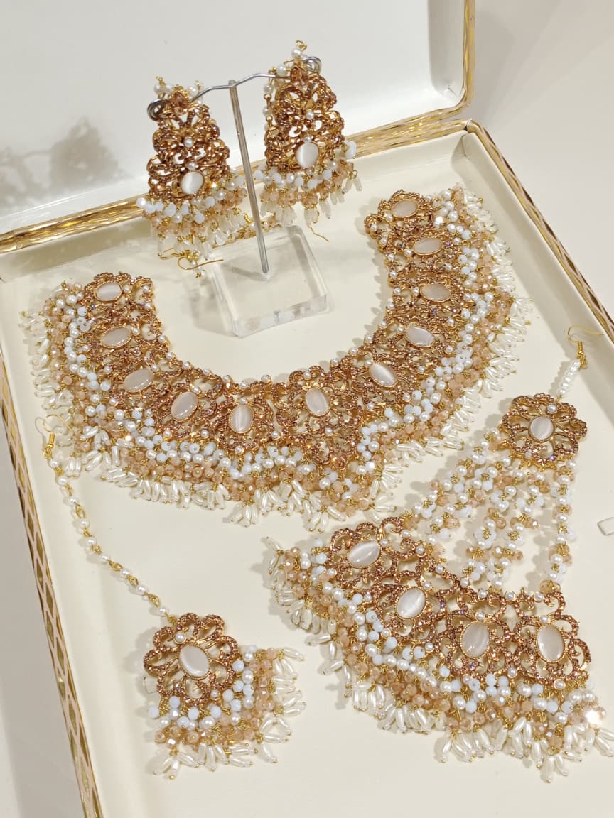 Gul-e-Rana Bridal Necklace Set - Image 12